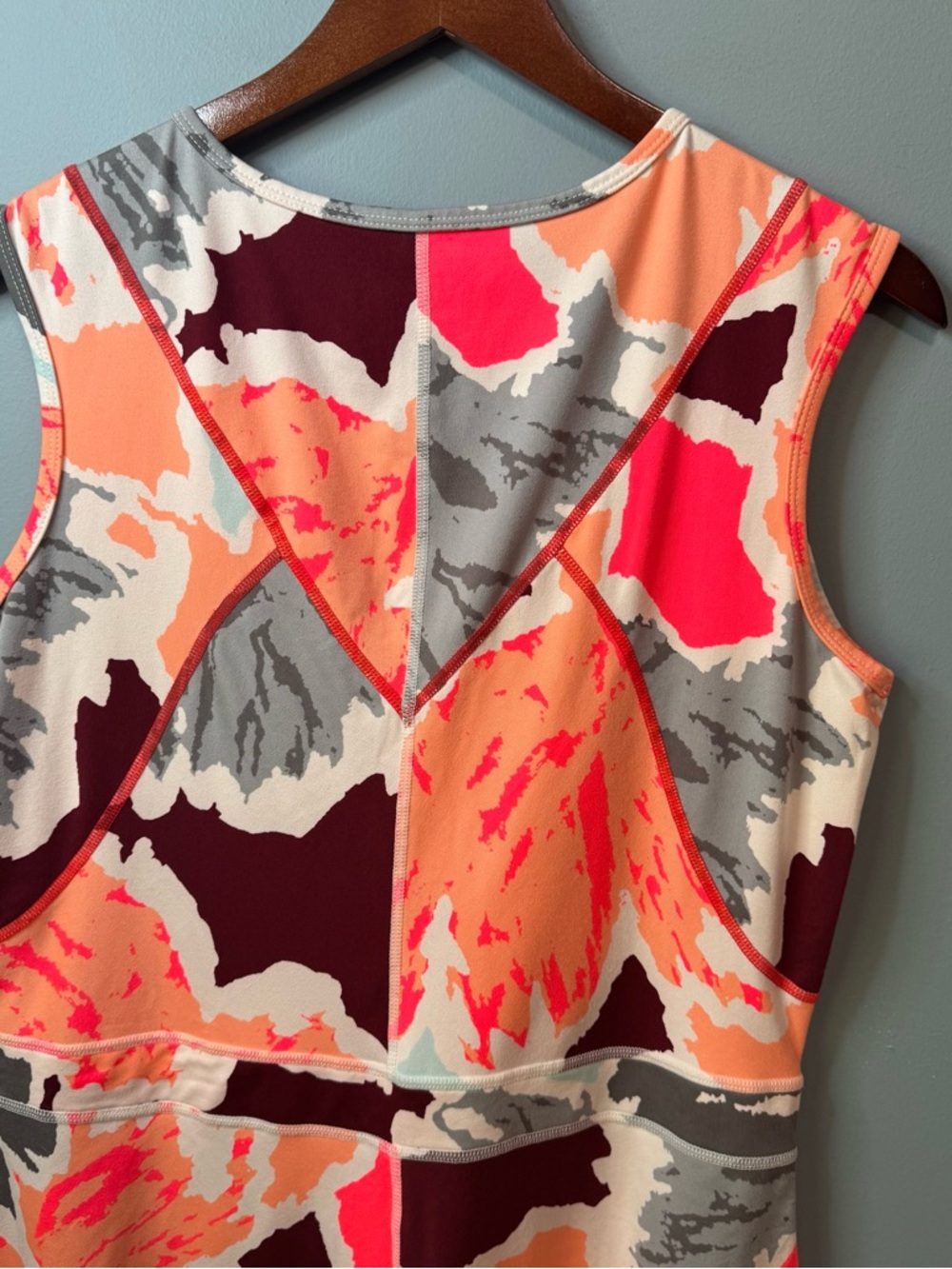 Title Nine DREAM Dress Floral Abstract Sleeveless Athletic Travel Mini Large - Picture 8 of 13